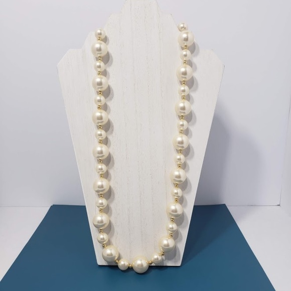 Napier Vintage Large Faux Pearl Statement Necklace - Picture 2 of 8